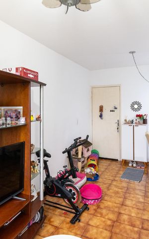 Apartamento à venda com 48m², 2 quartos e 1 vaga Apartamento à venda com 48m², 2 quartos e 1 vagaSala