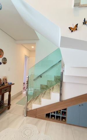 Apartamento à venda com 160m², 4 quartos e 4 vagas