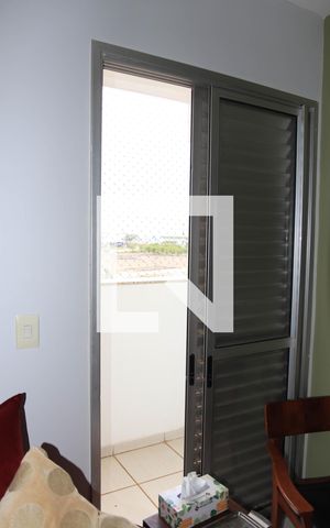 Apartamento à venda com 80m², 3 quartos e 1 vagaQuarto 01