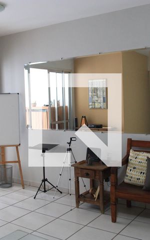 Apartamento à venda com 80m², 3 quartos e 1 vagaSala