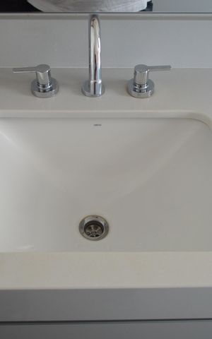 Apartamento para alugar com 80m², 2 quartos e 2 vagasBanheiro da Suíte 2