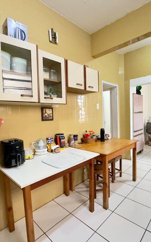 Apartamento à venda com 150m², 4 quartos e 1 vaga