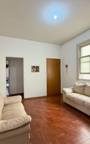 Apartamento à venda com 150m², 4 quartos e 1 vaga