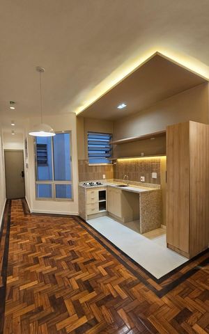 Apartamento à venda com 42m², 1 quarto e sem vaga Apartamento à venda com 42m², 1 quarto e sem vagaSala/cozinha