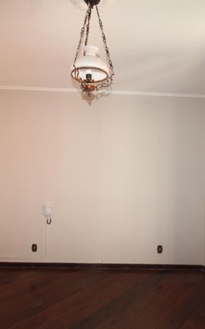 Casa para alugar com 220m², 5 quartos e 2 vagasSuíte