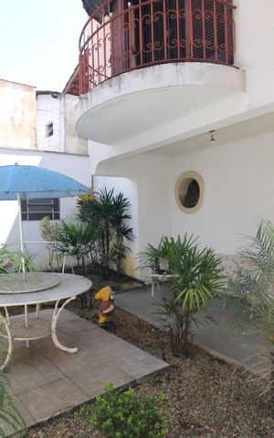 Casa para alugar com 220m², 5 quartos e 2 vagasÁrea de Serviço