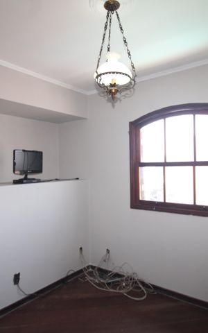 Casa para alugar com 220m², 5 quartos e 2 vagasQuarto 1