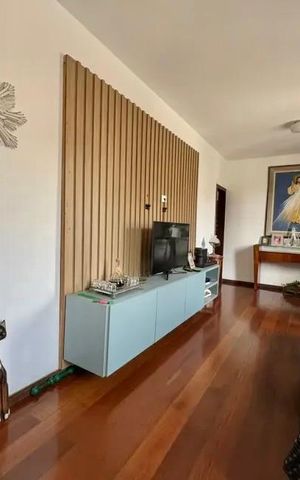 Apartamento à venda com 147m², 4 quartos e 2 vagas Apartamento à venda com 147m², 4 quartos e 2 vagasSala