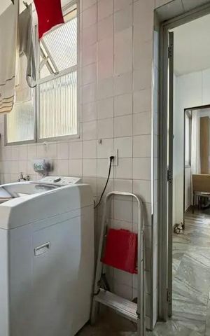 Apartamento à venda com 147m², 4 quartos e 2 vagas Apartamento à venda com 147m², 4 quartos e 2 vagasÁrea de Serviço