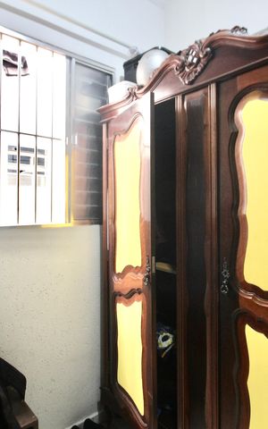 Casa à venda com 210m², 6 quartos e 4 vagas Casa à venda com 210m², 6 quartos e 4 vagasQuarto 2