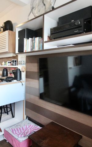 Casa à venda com 210m², 6 quartos e 4 vagas Casa à venda com 210m², 6 quartos e 4 vagasSala
