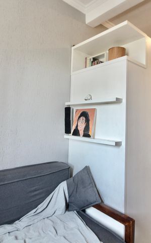 Casa à venda com 210m², 6 quartos e 4 vagas Casa à venda com 210m², 6 quartos e 4 vagasSala