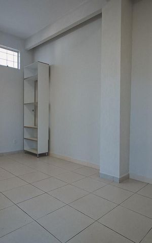 Studio para alugar com 60m², 2 quartos e 1 vaga Studio para alugar com 60m², 2 quartos e 1 vagaSala