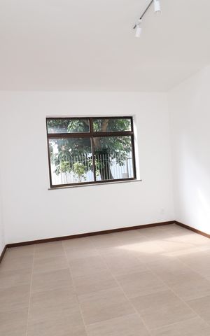 Apartamento para alugar com 120m², 3 quartos e 1 vagaSala