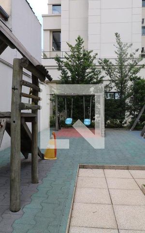 Apartamento para alugar com 85m², 2 quartos e 2 vagas Apartamento para alugar com 85m², 2 quartos e 2 vagasÁrea comum - Playground