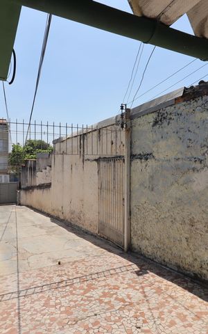 Casa à venda com 314m², 2 quartos e 6 vagasGaragem