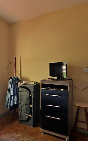 Casa à venda com 314m², 2 quartos e 6 vagasCasa 2 - Quarto 1