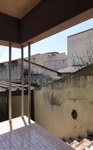 Casa à venda com 314m², 2 quartos e 6 vagasCasa 2 - Área externa