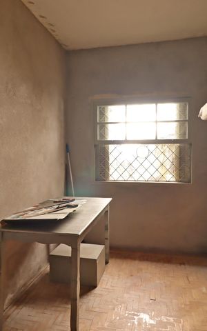 Casa à venda com 314m², 2 quartos e 6 vagasCasa 2 - Quarto 2