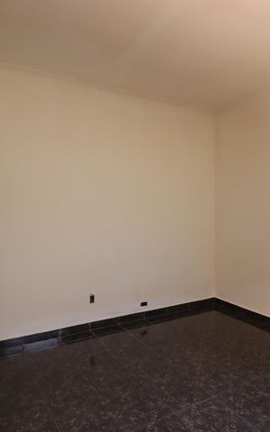 Casa à venda com 314m², 2 quartos e 6 vagasCasa 1 - Quarto 1