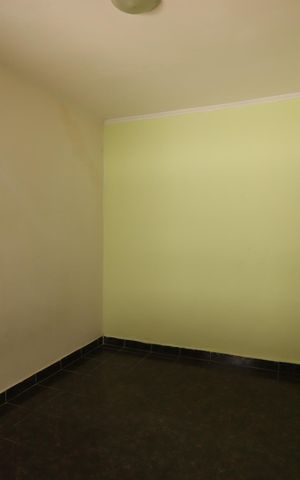 Casa à venda com 314m², 2 quartos e 6 vagasCasa 1 - Quarto 2