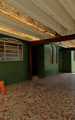 Casa à venda com 314m², 2 quartos e 6 vagasGaragem