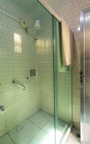 Casa para alugar com 295m², 2 quartos e sem vaga Casa para alugar com 295m², 2 quartos e sem vagaBanheiro