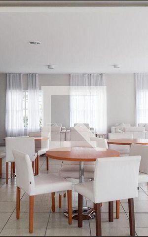 Apartamento à venda com 49m², 2 quartos e 1 vaga Apartamento à venda com 49m², 2 quartos e 1 vagaÁrea comum - Salão de festas
