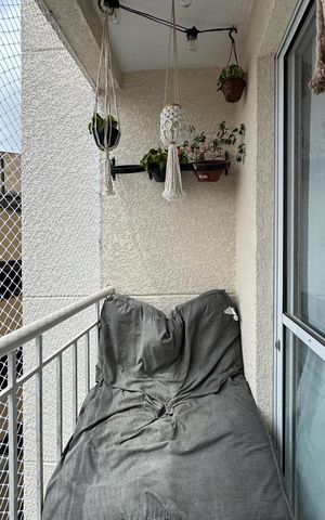 Apartamento à venda com 49m², 2 quartos e 1 vaga Apartamento à venda com 49m², 2 quartos e 1 vagaSacada
