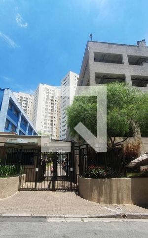 Apartamento à venda com 49m², 2 quartos e 1 vaga Apartamento à venda com 49m², 2 quartos e 1 vagaFachada