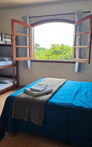 Casa à venda com 1050m², 4 quartos e 5 vagas