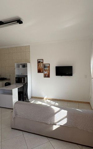 Casa à venda com 1050m², 4 quartos e 5 vagas Casa à venda com 1050m², 4 quartos e 5 vagasCozinha