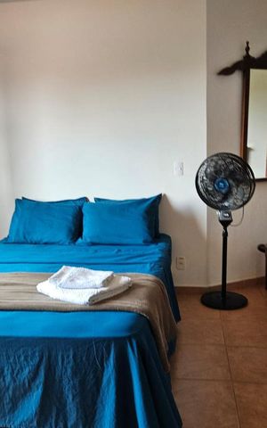 Casa à venda com 1050m², 4 quartos e 5 vagas Casa à venda com 1050m², 4 quartos e 5 vagasQuarto 1