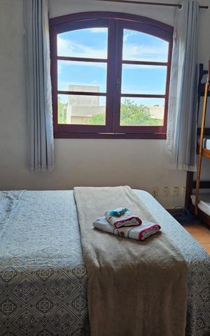 Casa à venda com 1050m², 4 quartos e 5 vagas Casa à venda com 1050m², 4 quartos e 5 vagasQuarto 2