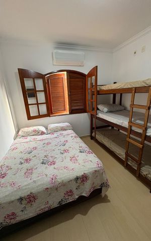Casa à venda com 1050m², 4 quartos e 5 vagas