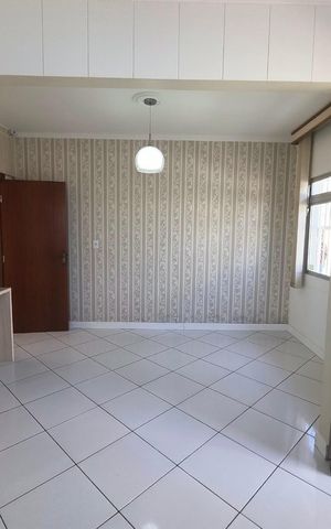 Casa para alugar com 200m², 2 quartos e 1 vagaSala