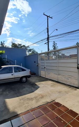 Casa para alugar com 155m², 3 quartos e 3 vagas Casa para alugar com 155m², 3 quartos e 3 vagasQuintal