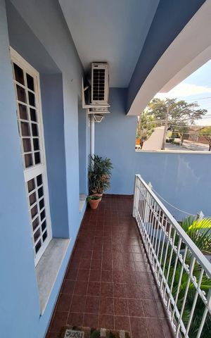 Casa para alugar com 155m², 3 quartos e 3 vagas Casa para alugar com 155m², 3 quartos e 3 vagasQuintal