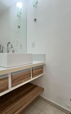 Apartamento para alugar com 90m², 2 quartos e 1 vaga