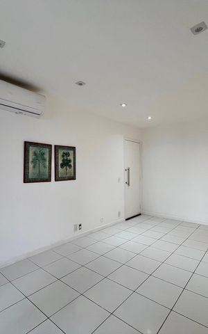 Apartamento para alugar com 90m², 2 quartos e 1 vaga