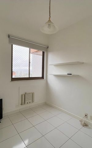 Apartamento para alugar com 90m², 2 quartos e 1 vaga