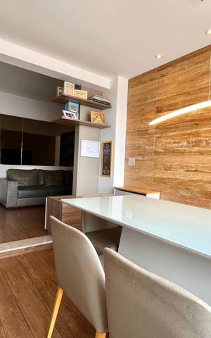 Apartamento à venda com 65m², 2 quartos e 1 vaga Apartamento à venda com 65m², 2 quartos e 1 vagaVaranda