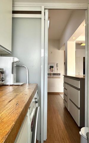 Apartamento à venda com 65m², 2 quartos e 1 vaga Apartamento à venda com 65m², 2 quartos e 1 vagaÁrea de Serviço
