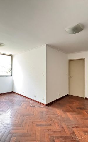 Apartamento à venda com 96m², 3 quartos e 1 vaga Apartamento à venda com 96m², 3 quartos e 1 vagaSala