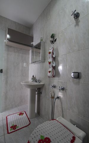 Casa à venda com 290m², 3 quartos e 3 vagasBanheiro Social 3