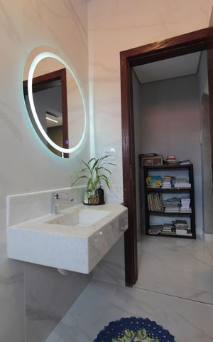 Casa à venda com 290m², 3 quartos e 3 vagasBanheiro Social 1