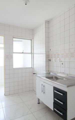 Apartamento para alugar com 52m², 2 quartos e 1 vaga