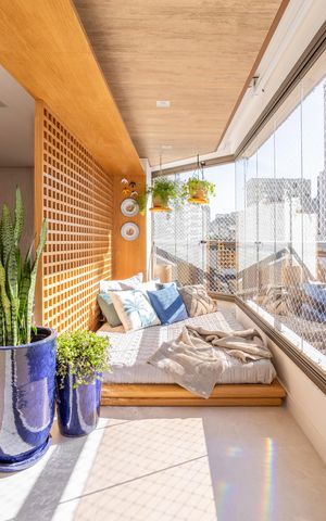 Apartamento à venda com 222m², 4 quartos e 3 vagasVaranda