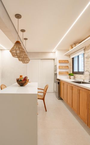 Apartamento à venda com 222m², 4 quartos e 3 vagasCozinha