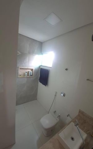 Casa à venda com 296m², 4 quartos e 4 vagas Casa à venda com 296m², 4 quartos e 4 vagasBanheiro 3